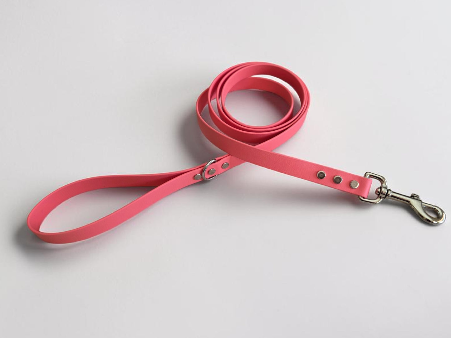 CLEARANCE**3/4" Wide BioThane® Leash for Medium-Sized Dogs